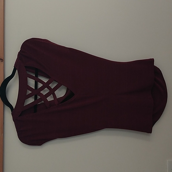 Heart and Soul sleeveless blouse - Picture 2 of 3